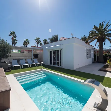 Modern In Maspalomas * San Bartolome de Tirajana (Gran Canaria)